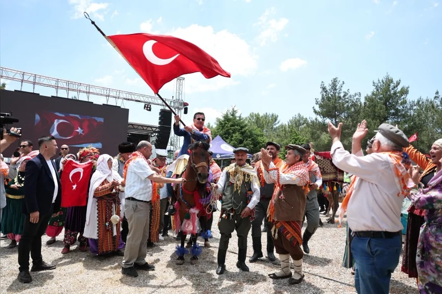 Muğla Büyükşehir Belediye Başkanı Ahmet Aras: “Yörükler Ve Türkmenler Bu Milletin Temel Değerleridir”