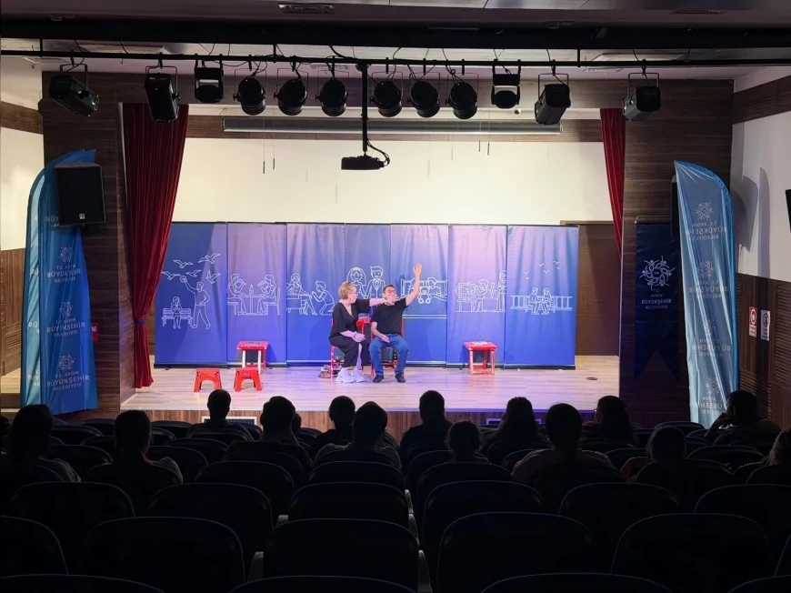 Aydın Büyükşehir Belediye Başkanı Özlem Çerçioğlu’nun Kültür ve Sanat Şenliği İlçelerde Vatandaşlarla Buluşuyor