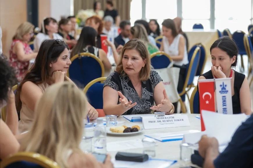 Konak Belediye Başkanı Nilüfer Çınarlı Mutlu: “Hep birlikte daha adil bir kent ve daha eşit bir yaşam inşa edeceğiz”