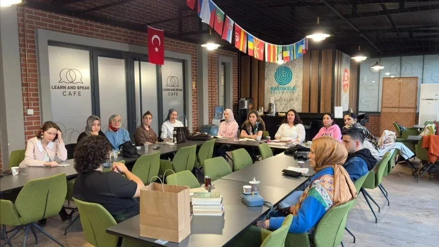 Başiskele Belediyesi Yazarlık Akademisi’nde Katılımcılar Kalemlerini Güçlendirmeye Devam Ediyor