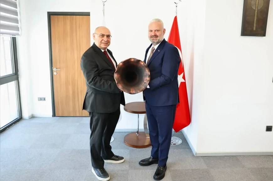 Menemen Belediye Başkanı Aydın Pehlivan: “Mahallelerimize doğalgaz altyapısının getirilmesi için süreç artık daha hızlı ilerleyecek”