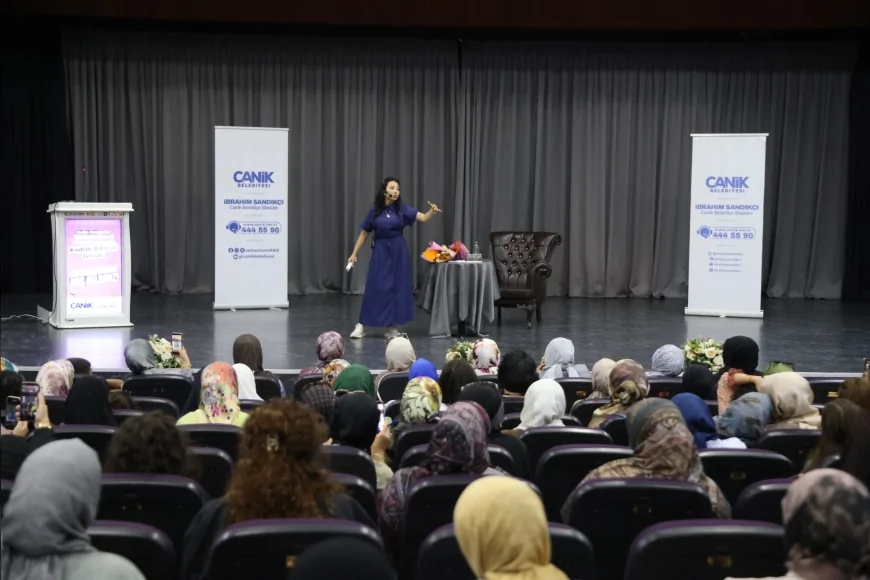 Canik Belediyesi’nin Düzenlediği “Geleneksel Yöntemlerle Kadim Şifanın İzinde” Konferansı Yoğun İlgi Gördü