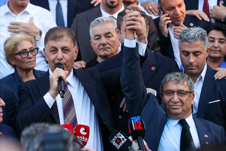 Buca Belediye Meclisi Başkan Vekilliğine Hüseyin Benzer’i Seçti, Hizmetlerin Süreceği Mesajı Verildi