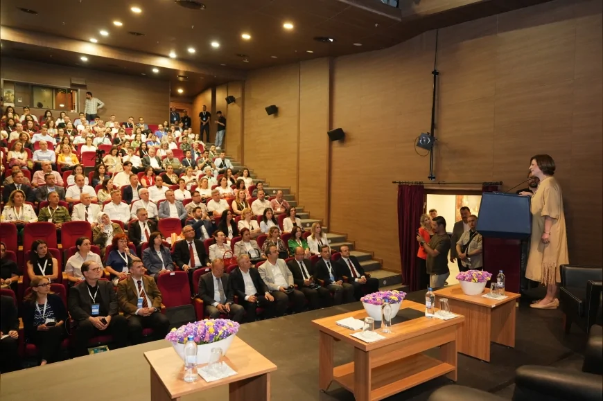 Eskişehir Büyükşehir Belediye Başkanı Ayşe Ünlüce: “İklim Krizi Uluslararası İş Birliği Ve Ortak Akıl Gerektirmektedir.”