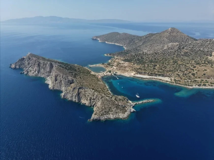 Kültür ve Turizm Bakanı Mehmet Nuri Ersoy: “Knidos’ta Tarihî Dokuyu Koruyan Önemli Bir Düzenlemeyi Tamamladık”