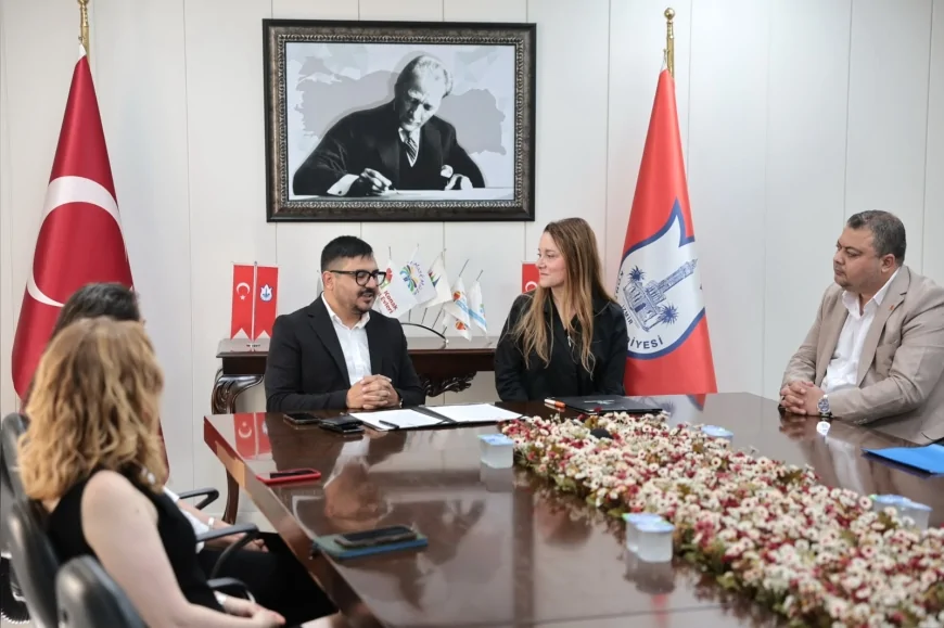 Konak Belediye Başkanı Nilüfer Çınarlı Mutlu: “Roman yurttaşlarımız için önemli sonuçlar elde edeceğimize inanıyorum”