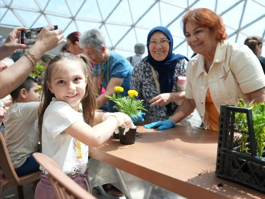 Denizli Büyükşehir Belediyesi Türkiye Çevre Haftası’nda fidan dikiminden geri dönüşüm etkinliklerine uzanan kapsamlı program düzenledi