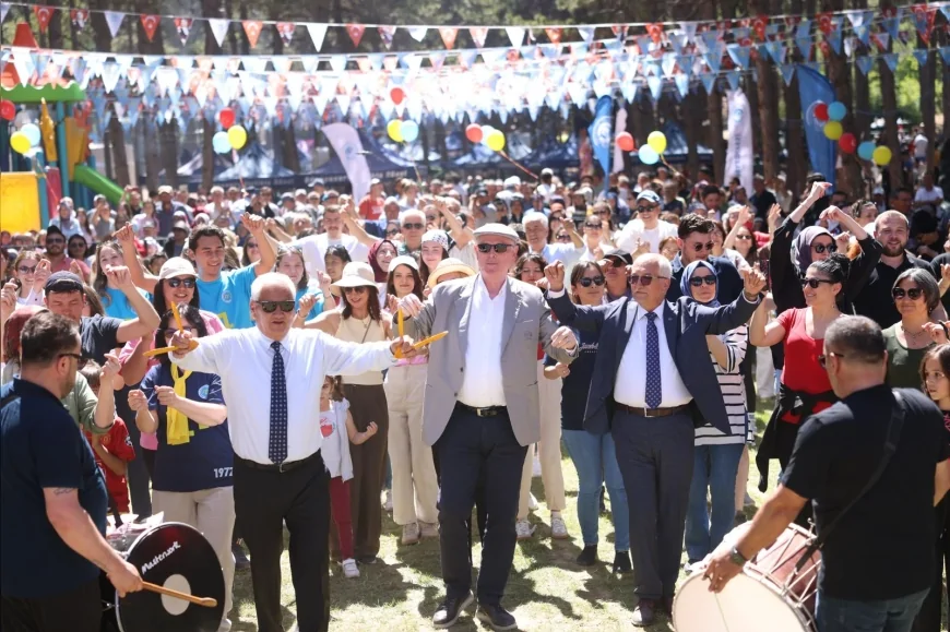 ESKİŞEHİR’DE 38. GELENEKSEL TEPREŞ ŞENLİĞİ COŞKUSU YAŞANDI