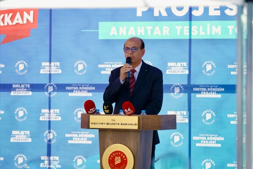 MALATYA Yeşilyurt Belediye Başkanı Prof. Dr. İlhan Geçit: “176 Konut ve 14 Dükkânı Hak Sahiplerine Söz Verdiğimiz Gibi Teslim Ettik”