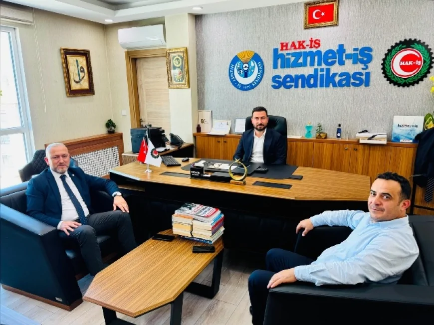 Yeniden Refah Partisi Çorum İl Başkanı Nuri Kuşcu’dan Hizmet-İş Çorum Şube Başkanı Mustafa Şahin’e Hayırlı Olsun Ziyareti