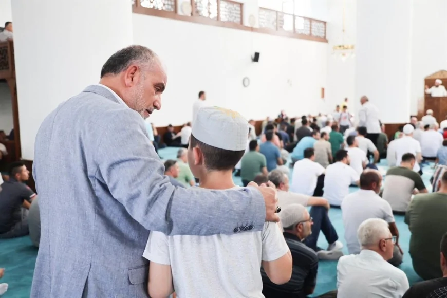 Canik Belediye Başkanı İbrahim Sandıkçı: “Camilerimizin Manevi İkliminde Çocuklarımız ve Gençlerimizle Buluşuyoruz”