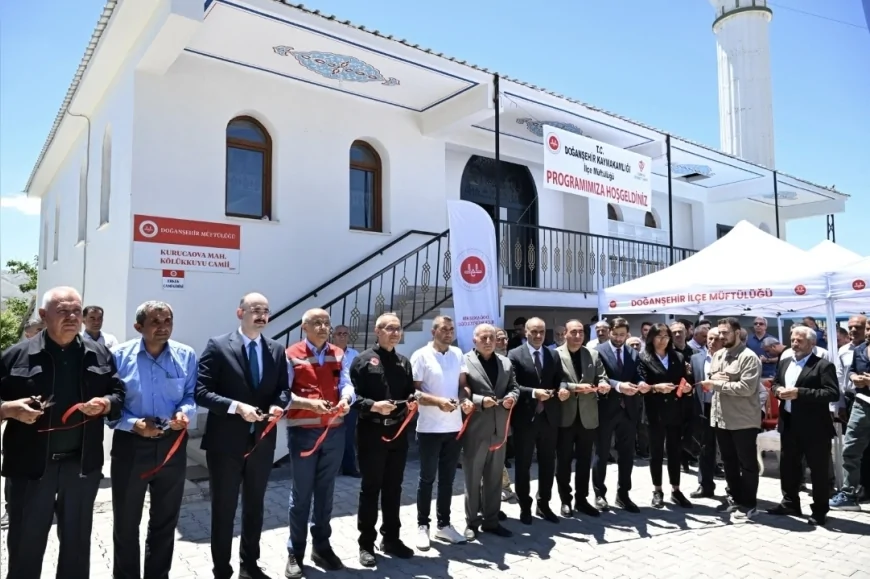 Malatya Valisi Seddar Yavuz Doğanşehir’de Deprem Konutları ve Kamu Yatırımlarını Yerinde İnceledi