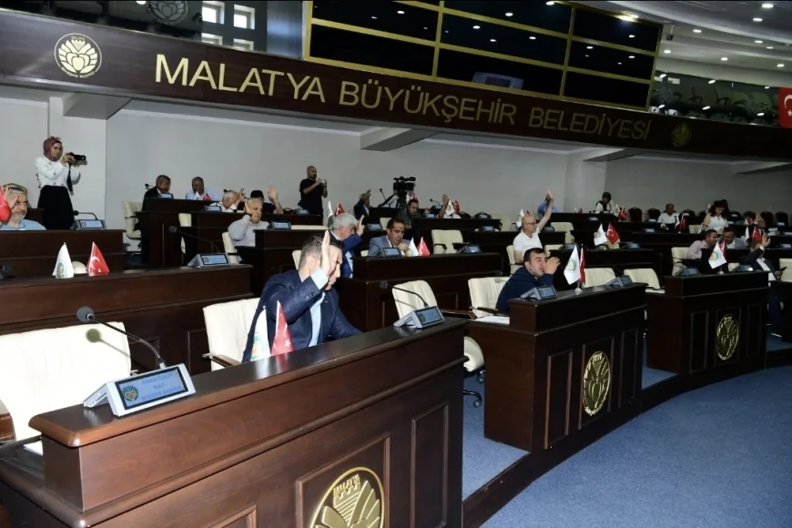 Malatya Büyükşehir Belediye Meclisi Yeni Çarşı İçin Sektörel Yerleşim ve Kümelenme Planını Kabul Etti