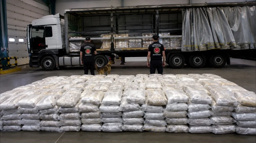 Ticaret Bakanlığı Ekipleri İpsala Sınır Kapısı'nda 3 Milyar 25 Milyon TL Değerinde 4,3 Ton Pregabalin Ele Geçirdi