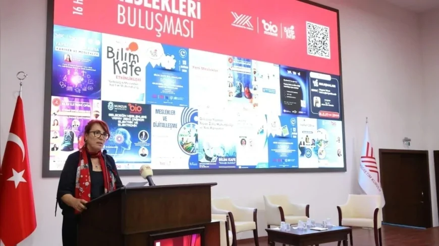Ege Üniversitesi Dijital Dönüşüm Odaklı Yeni Programlarını Bilim Kafe Etkinlikleriyle Aday Öğrencilere Tanıtacak