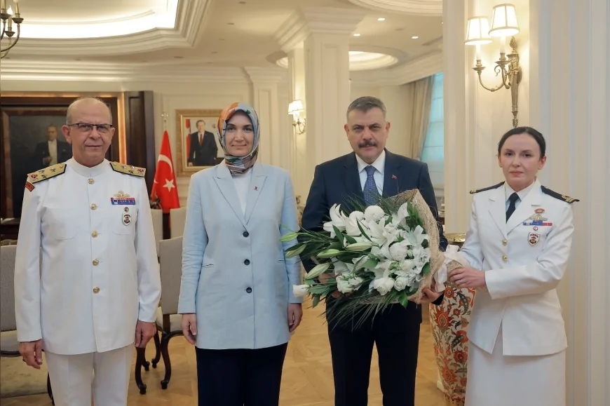 İçişleri Bakanı Mustafa Çiftçi: “Mavi Vatan’da milletimizin hak ve menfaatlerini koruyan Sahil Güvenlik Komutanlığımızın 44. kuruluş yıl dönümünü tebrik ediyorum”