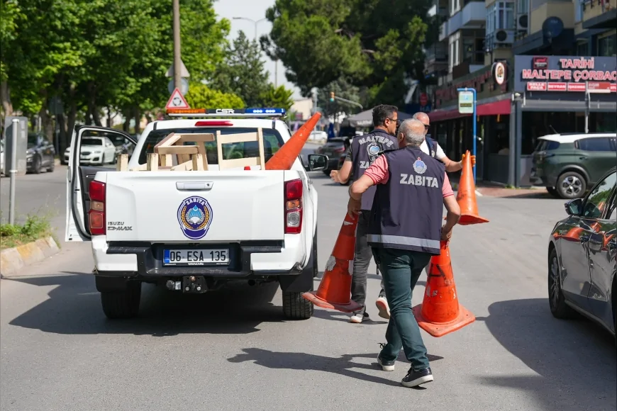 Maltepe Belediyesi Zabıta Ekipleri Kaldırım ve Meydan İşgallerine Karşı Denetimlerini Sürdürüyor
