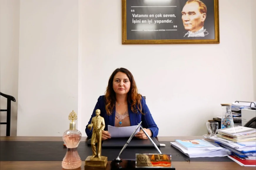 Yunusemre Belediye Başkan Yardımcısı Emine Özge Arslan: “Gerçekleri Çarpıtarak Süreci Sahiplenmeye Çalışıyorlar”