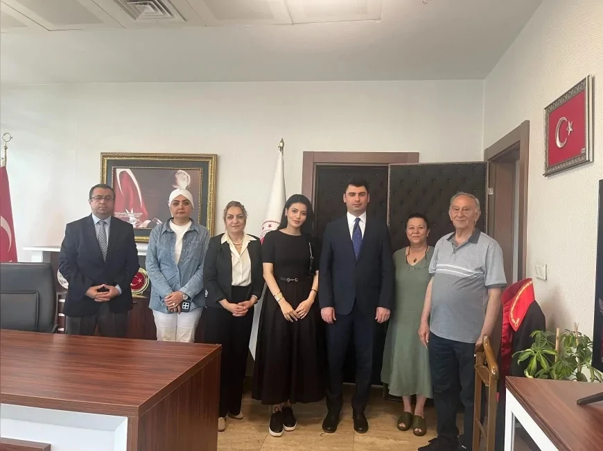 Uyuşturucu ile Mücadele ve Eğitim Derneği Heyeti Ceza ve Tevkifevleri Genel Müdürlüğü’ne 2026 Uyuşturucu Analiz Raporu’nu Sundu