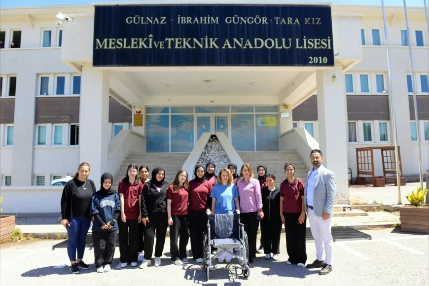 Kahramankazan’da Toplanan Plastik Kapaklar Tekerlekli Sandalyeye Dönüştü
