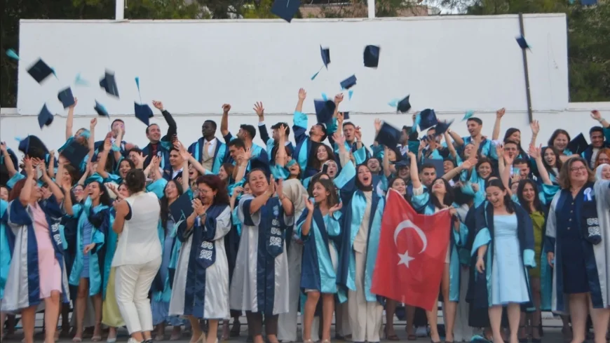 EÜ Hemşirelik Fakültesi’nden Mezun Olan 186 Öğrenci Sağlık Sistemine Katıldı