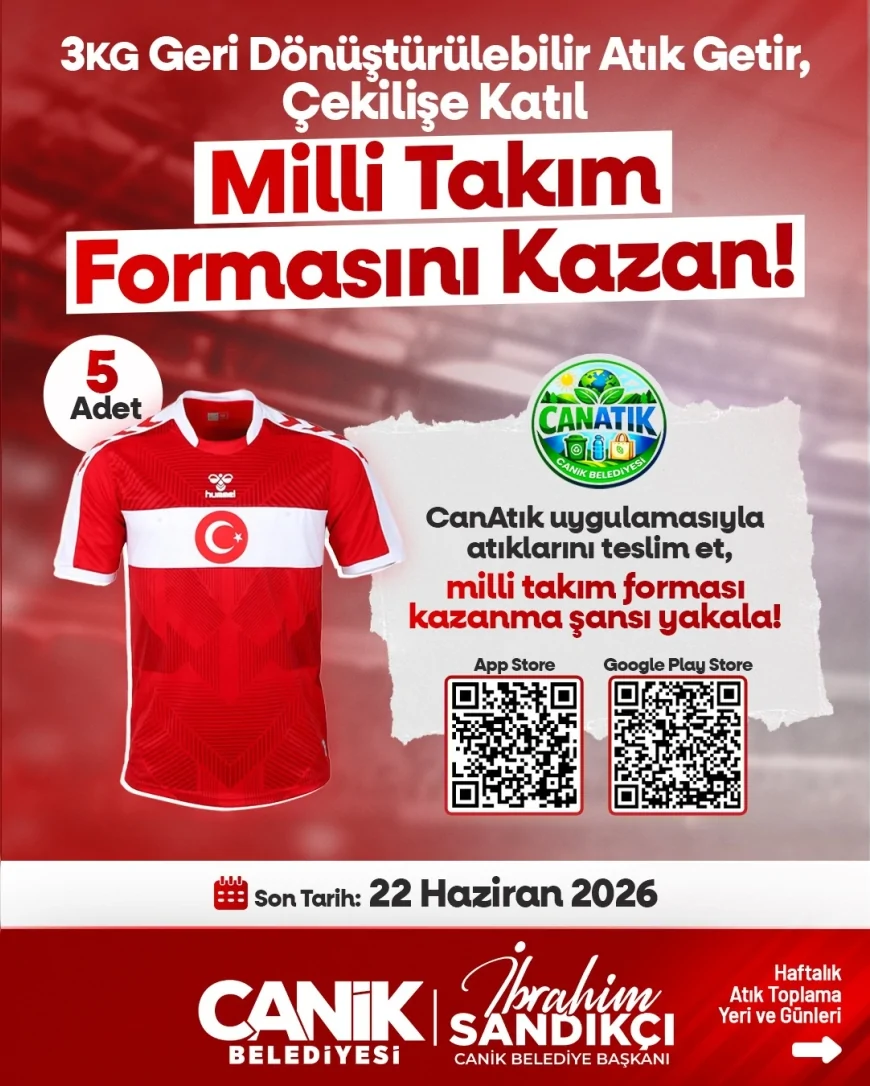 Canik Belediye Başkanı İbrahim Sandıkçı’nın öncülüğündeki kampanyada atık getiren vatandaşlara milli takım forması fırsatı