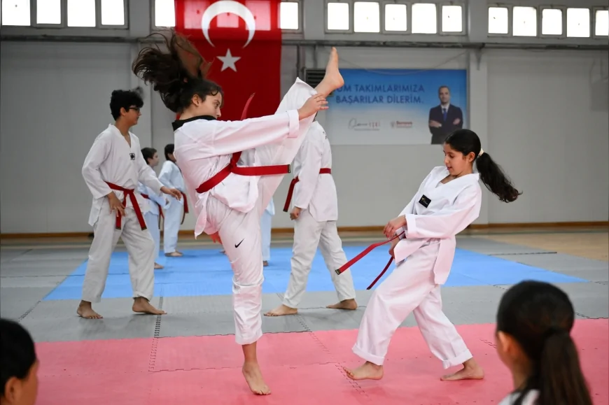 Bornova Belediye Başkanı Ömer Eşki: “Tüm Bornovalıları Bu Yaz Spor Yapmaya Davet Ediyorum”
