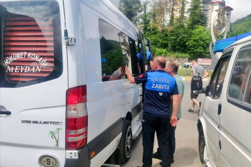 Giresun Belediyesi Filmli Dolmuşlara Yönelik Denetimlerini Sıklaştırdı
