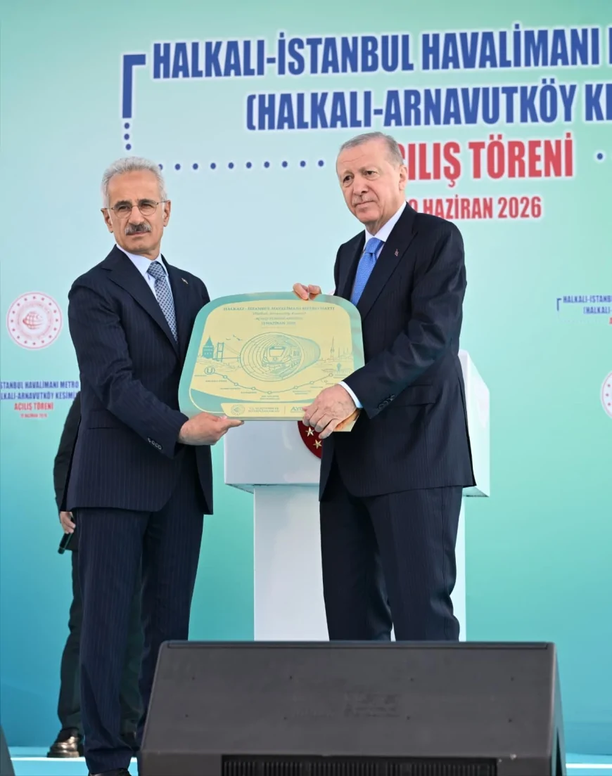 Ulaştırma ve Altyapı Bakanı Abdulkadir Uraloğlu: “Gayrettepe-İstanbul Havalimanı-Halkalı Metro Hattı 53 bin 396 yolcuyla rekor kırdı”