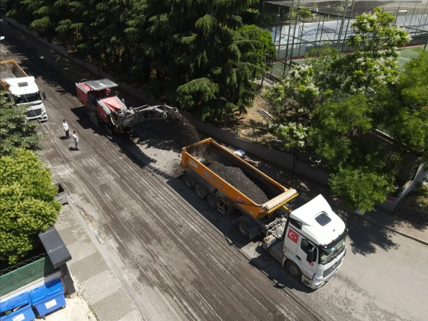 Maltepe’de 2026 Asfalt Serim Programı Kapsamında Yol Yenileme Çalışmaları 18 Mahalleye Yayılıyor