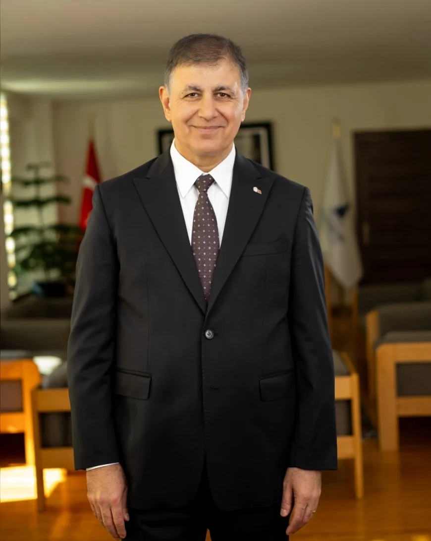 İzmir Büyükşehir Belediye Başkanı Dr. Cemil Tugay UCLG Kültür Komitesi Eş Başkanlığına seçildi!