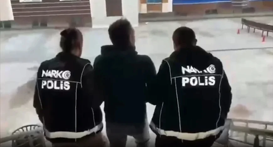 İçişleri Bakanlığı: “69 İlde Düzenlenen Narkotik Operasyonlarında 708 Kilo Uyuşturucu Madde ile 2 Milyon 971 Bin 219 Adet Uyuşturucu Hap Ele Geçirildi”