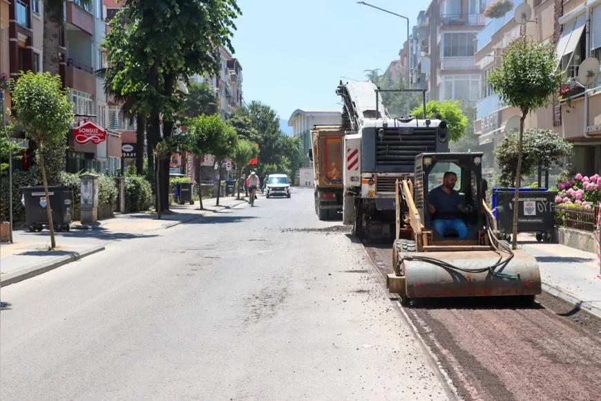 STADYUM CADDESİ'NDE ASFALT YENİLEME ÇALIŞMALARI BAŞLADI