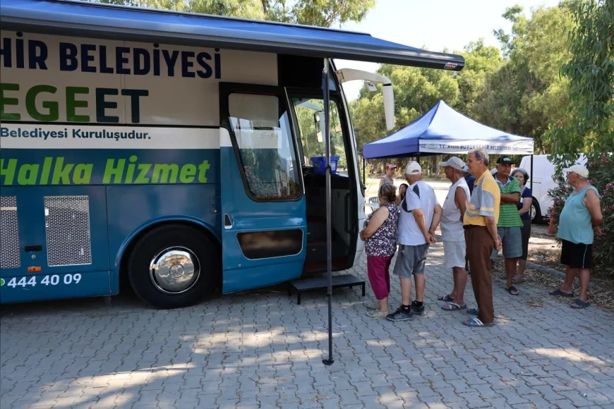 MOBİL HALK EGE ET KUŞADASI'NDA YOĞUN İLGİ GÖRDÜ