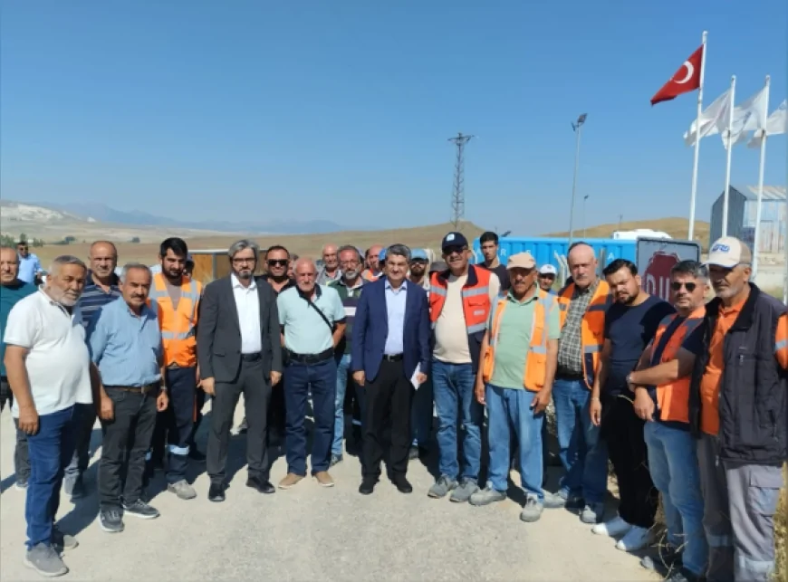 DEVA Partisi Genel Başkan Yardımcısı Mehmet Emin Ekmen, Ankara-İzmir YHT şantiyelerindeki işçilerin ücret ve çalışma koşullarını gündeme taşıdı