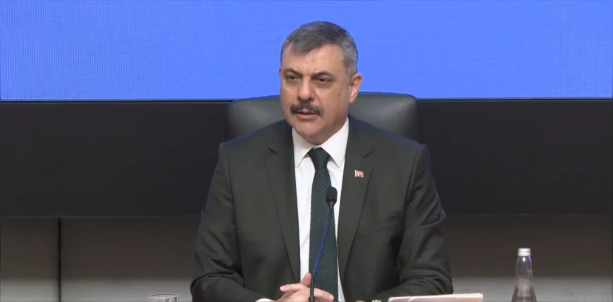 İÇİŞLERİ BAKANI MUSTAFA ÇİFTÇİ: “İYİ BİR KAYMAKAM MAKAMIYLA DEĞİL MİLLETLE KURDUĞU GÖNÜL BAĞIYLA İZ BIRAKIR”