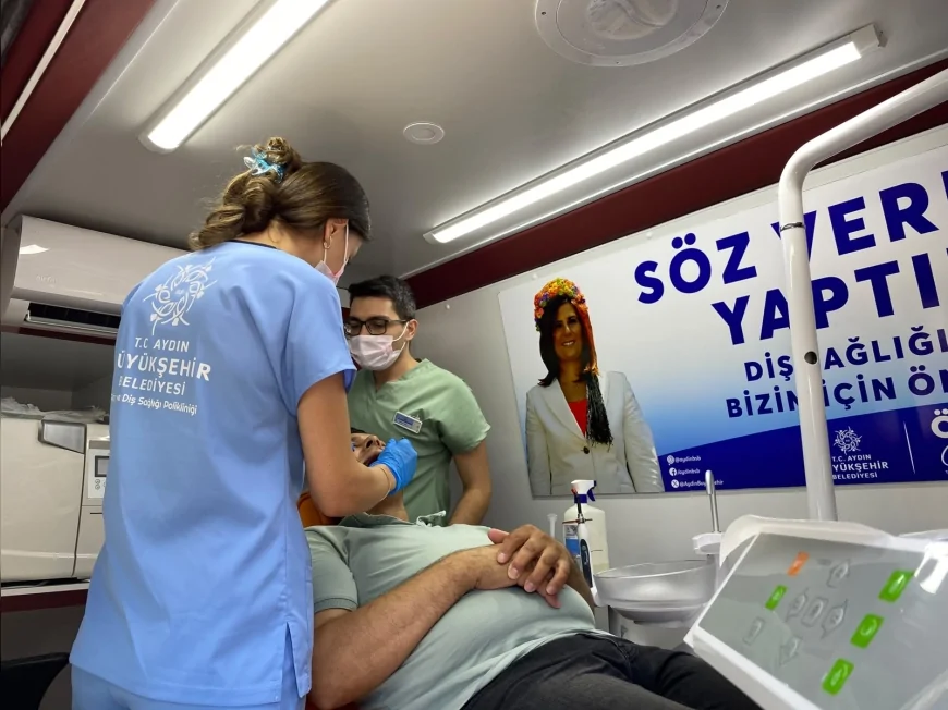 Aydın Büyükşehir Belediye Başkanı Özlem Çerçioğlu: “Mobil Ağız ve Diş Sağlığı Kliniği hizmetlerimizi bugün Bozdoğan ilçemizde vatandaşlarımızla buluşturduk”