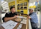 Çorum Belediyesi Saat Kulesi Önünde Kurduğu Çözüm Merkezi Noktasıyla Vatandaş Taleplerini Doğrudan Alıyor