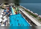 Ereğli Belediyesi’nin Mavi Bayraklı Sevgi ve Barış Plajı Yaz Sezonunda Yerli Turistlerin Yoğun İlgisini Görüyor