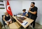 İzmir Büyükşehir Belediyesi, ihtiyaç sahibi işitme kaybı bulunan vatandaşlara işitme cihazı desteği sağlayacak