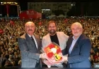 Çorum’da 15 Temmuz etkinliklerinde Osman Öztunç konserine vatandaşlardan yoğun ilgi