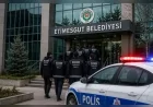 İçişleri Bakanlığı Etimesgut Belediyesine yönelik mali suç operasyonunda 52 şüphelinin yakalandığını açıkladı