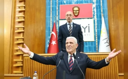 İYİ Parti Genel Başkanı Müsavat Dervişoğlu: “Türk milleti pes etmemiştir, umudunu kaybetmemiştir”