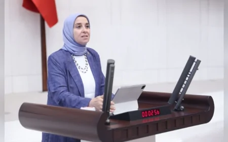 DEVA Partisi Genel Başkan Yardımcısı Elif Esen: “Yoksulluğu reva gördüğünüz emeklilere hak ettikleri maaşı verin”