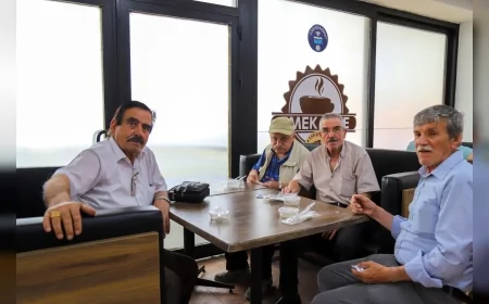 ESKİŞEHİR BÜYÜKŞEHİR BELEDİYE BAŞKANI AYŞE ÜNLÜCE: “EMEKLERİYLE BUGÜNLERİMİZİ İNŞA EDEN EMEKLİLERİMİZİN HER ZAMAN YANINDAYIZ”