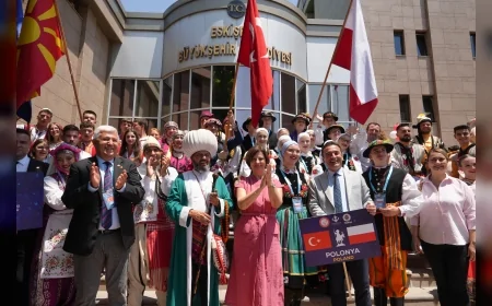 Eskişehir Büyükşehir Belediye Başkanı Ayşe Ünlüce: “Dünyanın kültür elçilerini ağırlamaktan gurur duyuyoruz”