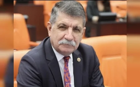 CHP Kocaeli Milletvekili Prof. Dr. Mühip Kanko: “AKP, Sağlık Sistemini Vatandaşın Cebini Boşaltan Ticari Bir Düzene Dönüştürdü”