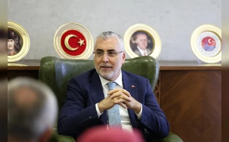Çalışma ve Sosyal Güvenlik Bakanı Prof. Dr. Vedat Işıkhan: “Engelli ve Eski Hükümlü Hibe Desteği 2026 Yılı 4. Dönem başvurularını başlatıyoruz”