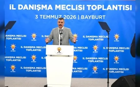 İÇİŞLERİ BAKANI MUSTAFA ÇİFTÇİ AK PARTİ BAYBURT İL DANIŞMA MECLİSİ TOPLANTISINDA TÜRKİYE YÜZYILI VE TEŞKİLAT VURGUSU YAPTI