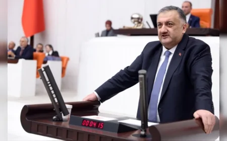 DEVA Partisi Genel Başkan Yardımcısı Hasan Karal: “Bol keseden her saniye 4 emekli maaşını faize veren iktidar, emekliye gelince kuruşun hesabını yapıyor”